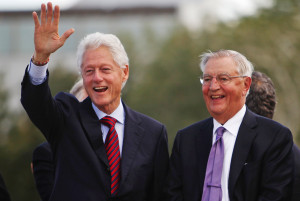 Bill Clinton and former Vice President Walter Mondale.Photo- AP